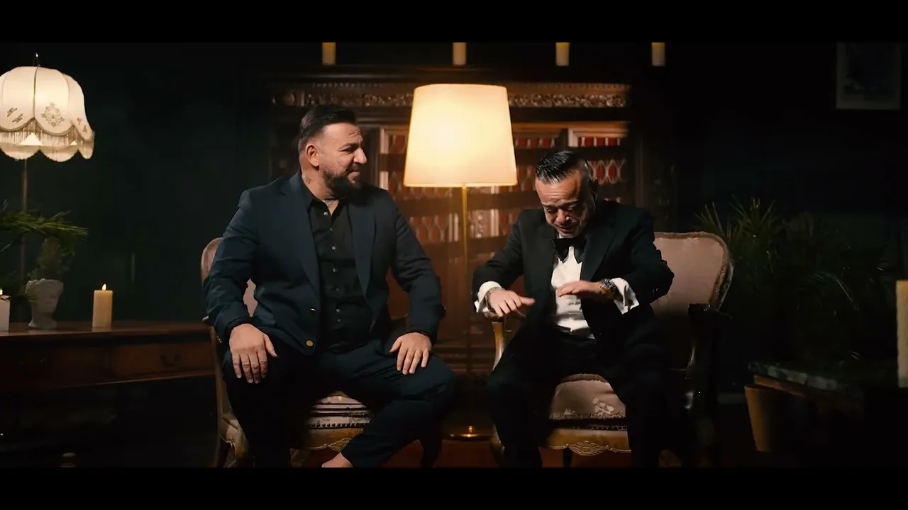 Costel Biju si Adrian Minune - O haina si un baston din lemn de nuc