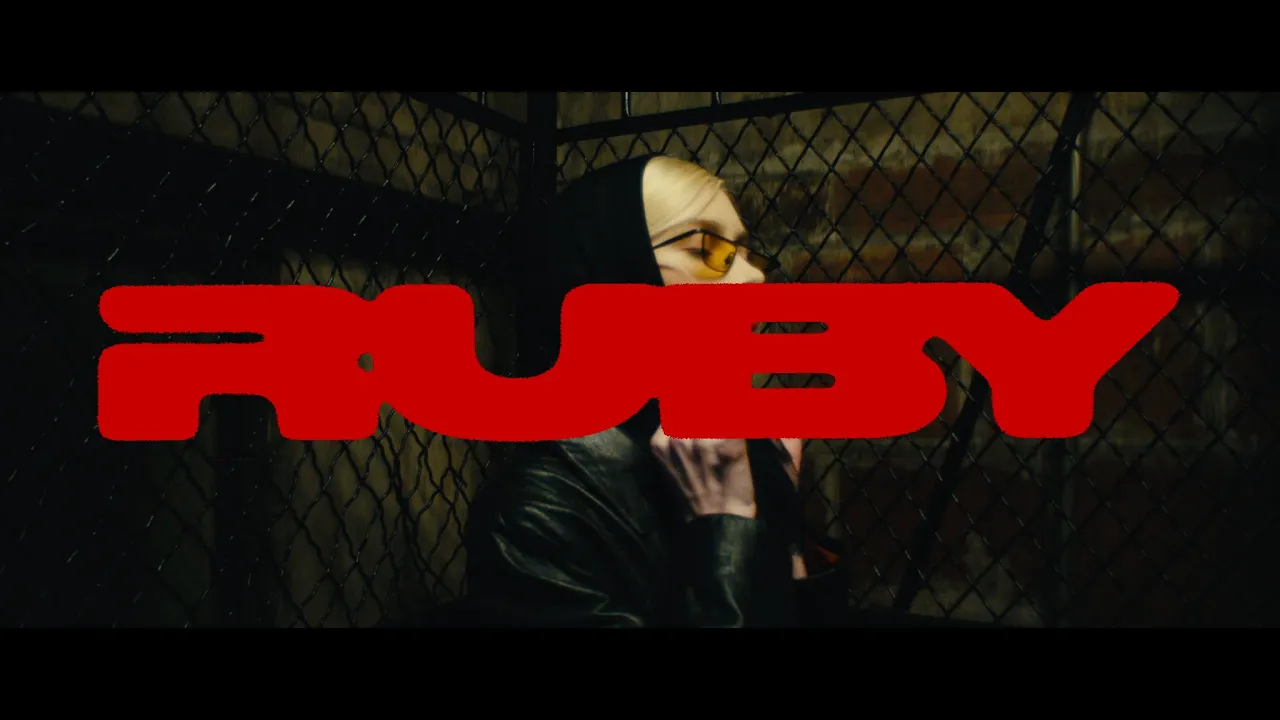 Devault & The Bloody Beetroots - Hold On