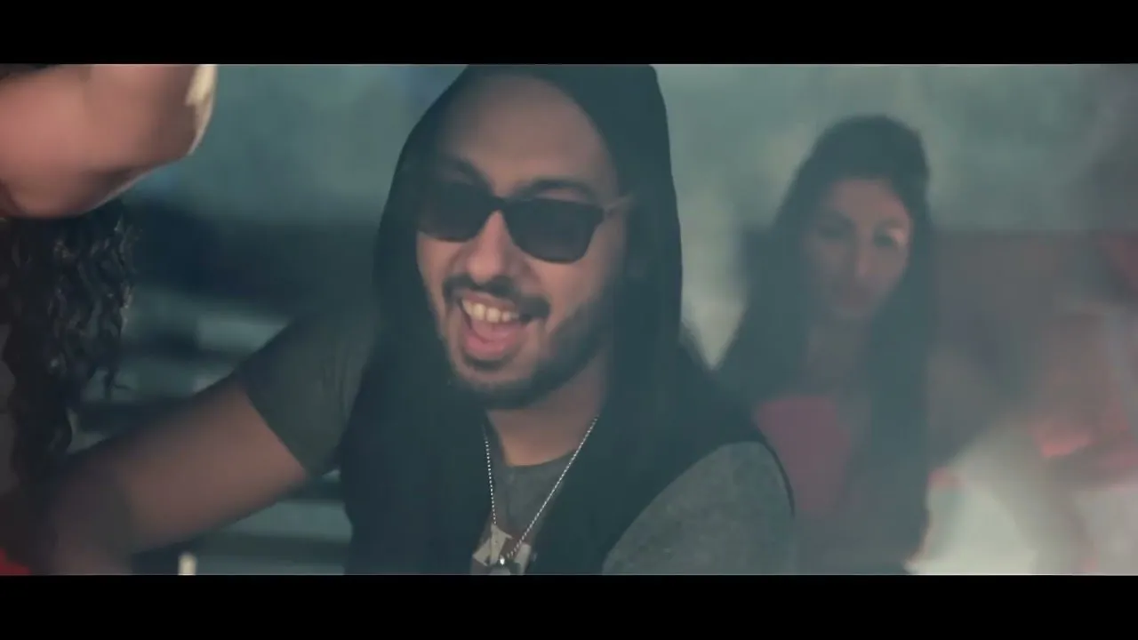 Tzanca Uraganu x Costel Biju x Valentino x Sake - Unde zboaraa randunica (Top Manele Noi)