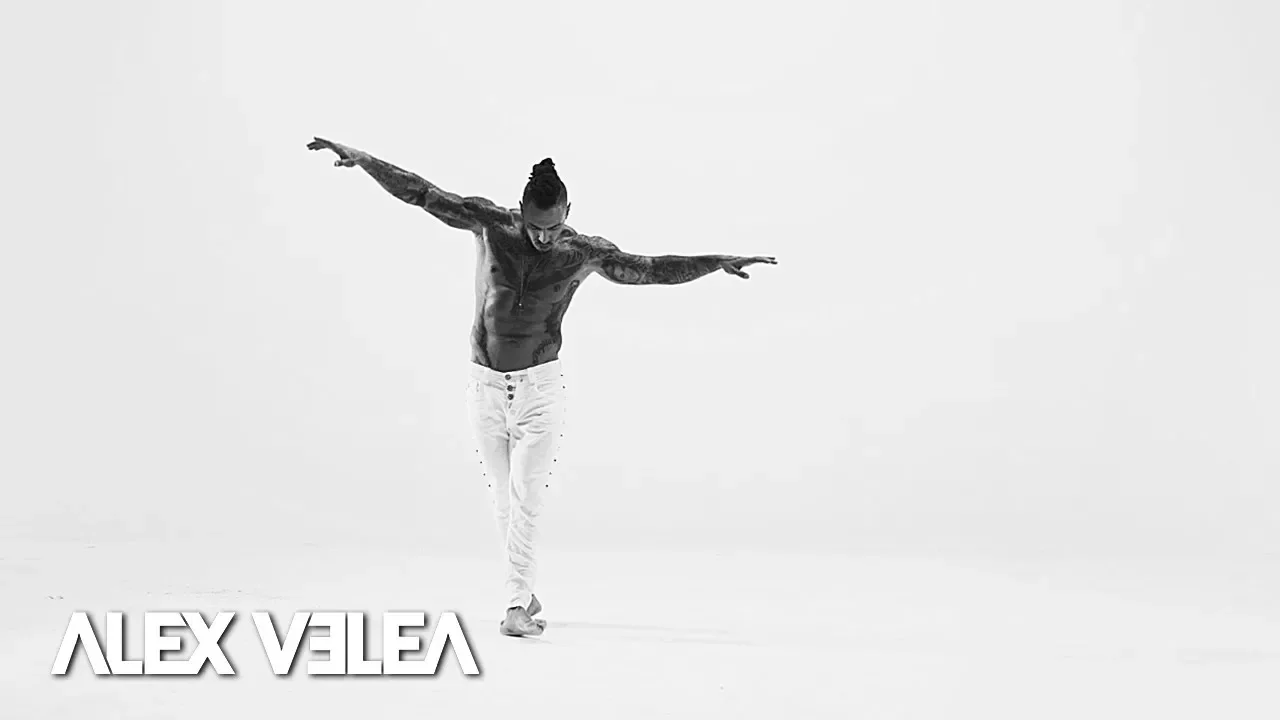 Alex Velea - Sentimente sau Instincte (Original Radio Edit)