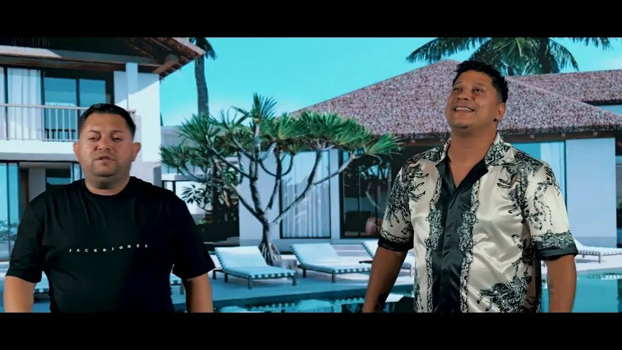 Cocos de la Calarasi si Puisor de la Medias - Cata fericire