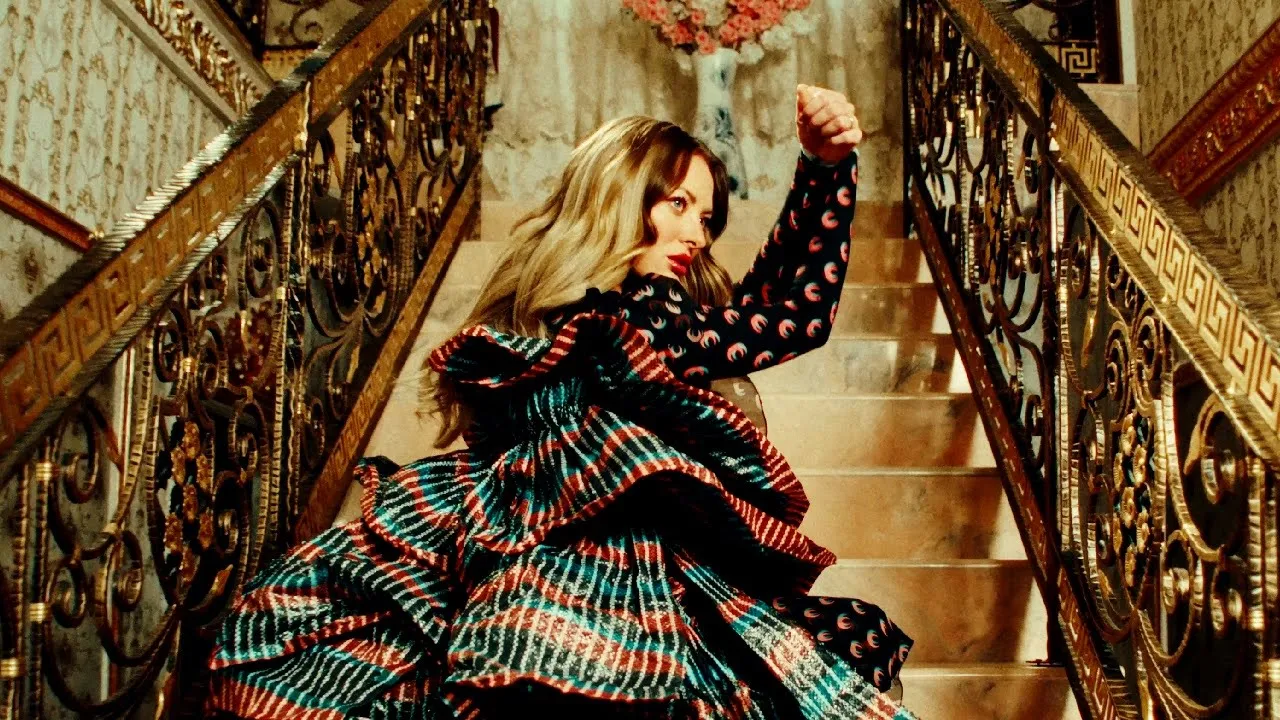 Delia x Connect-R - Fara Te Merau