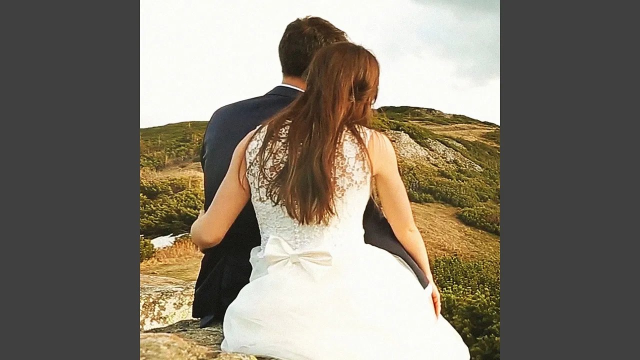 Julia Jianu - Cenusareasa (Original Radio Edit)