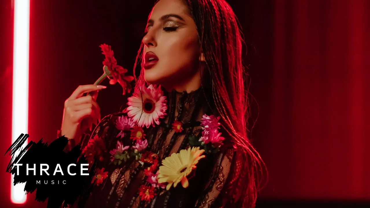 Carine - Call 911 (Original Radio Edit)