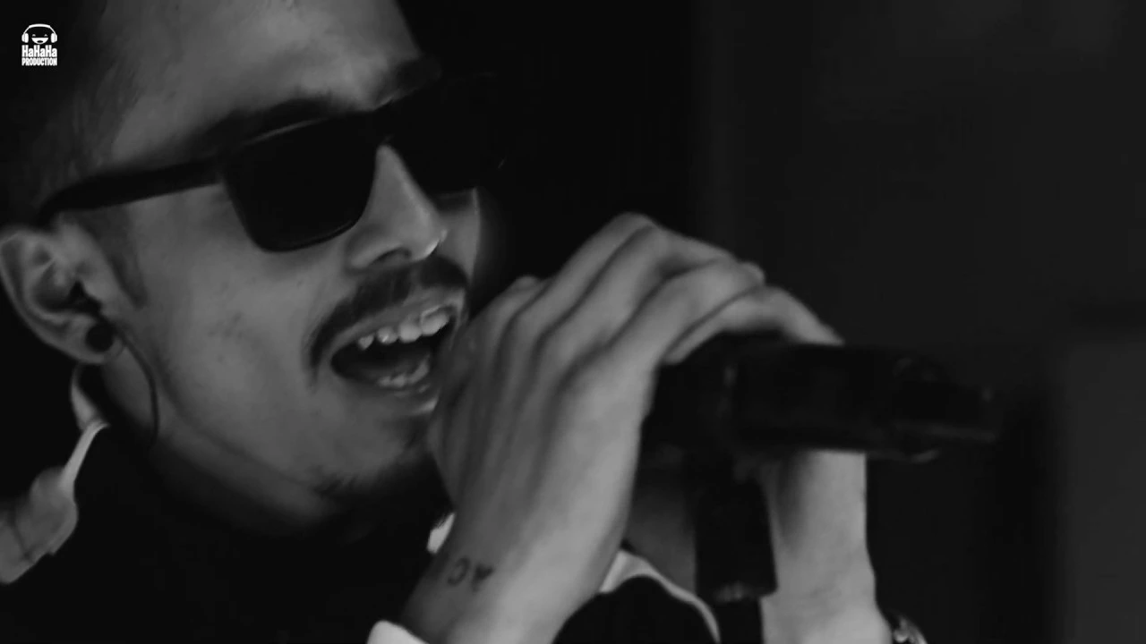 Juno - Demonii (Ha! Live Session)