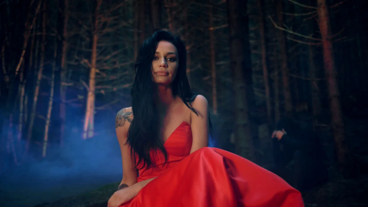 Andreea Olaru - Demonul meu (Original Radio Edit)