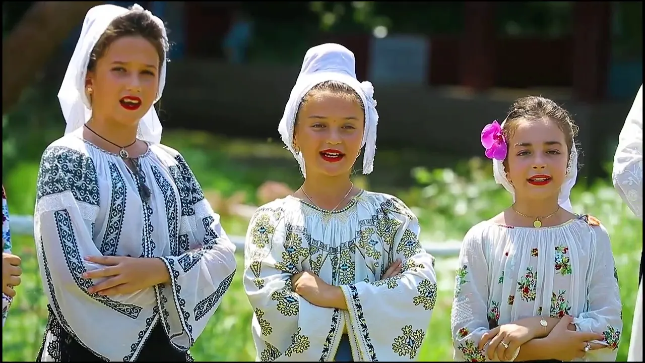 Grupul Casei de Cultura Filiasi - Au plecat olteni la coasa NOU 2021