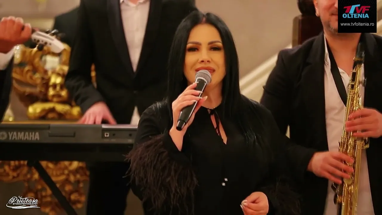 Doina Boerica - Mandro iar ma duc sa beau (LIVE 2023)
