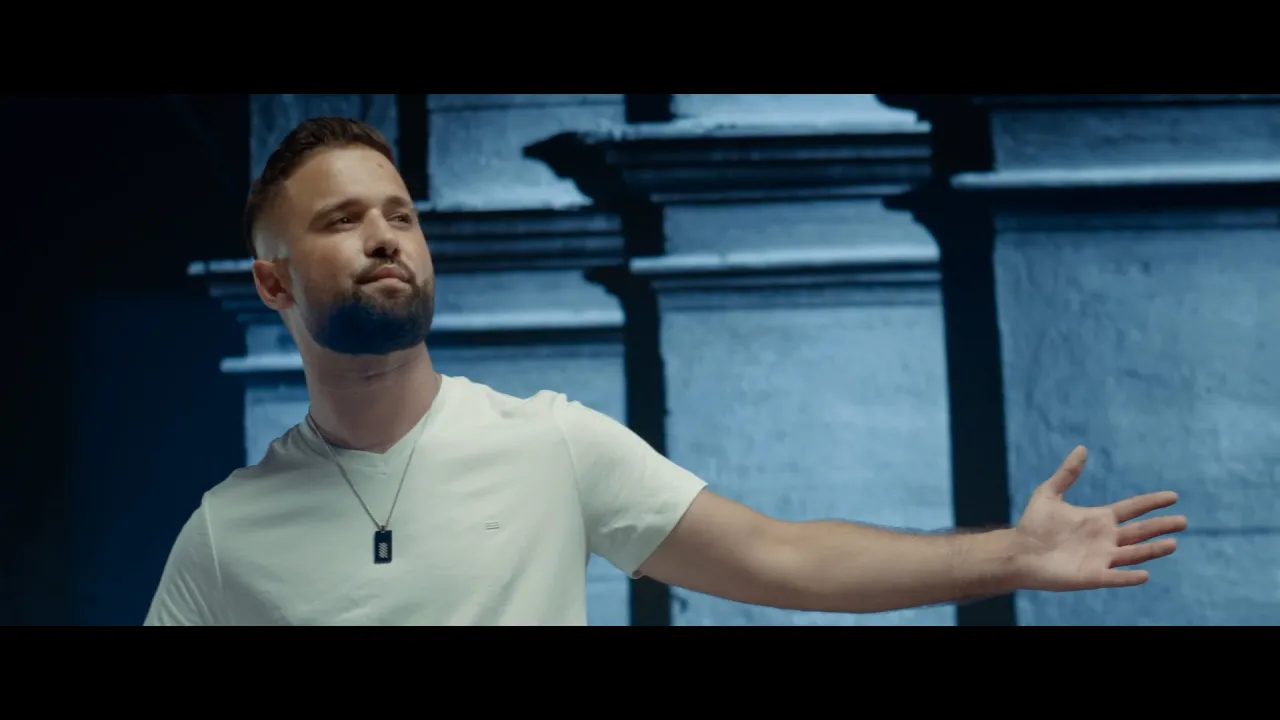 Elys - Nu ma mai pot minti