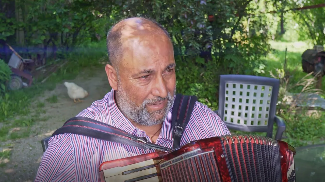 Sorin Necunoscutu - Am muncit si nopti, am muncit si zile, Pentru cine am muncit