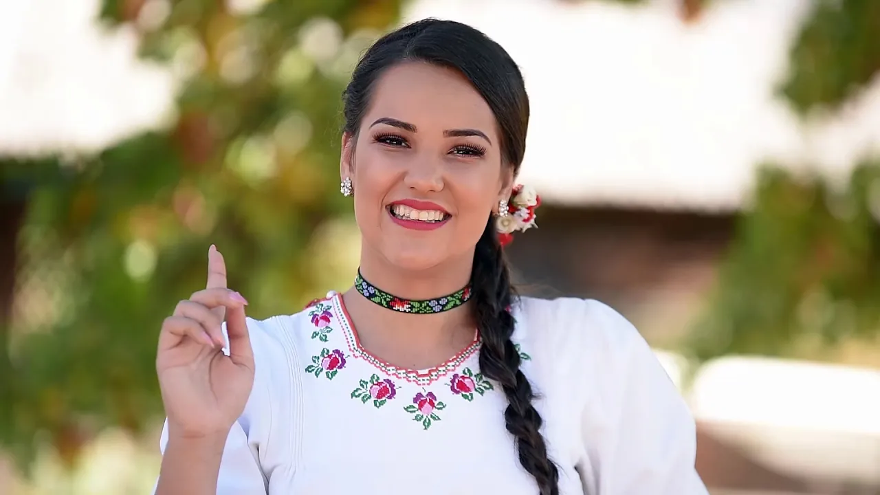 Diana Borodi - Badita cu pana-n clop 2018