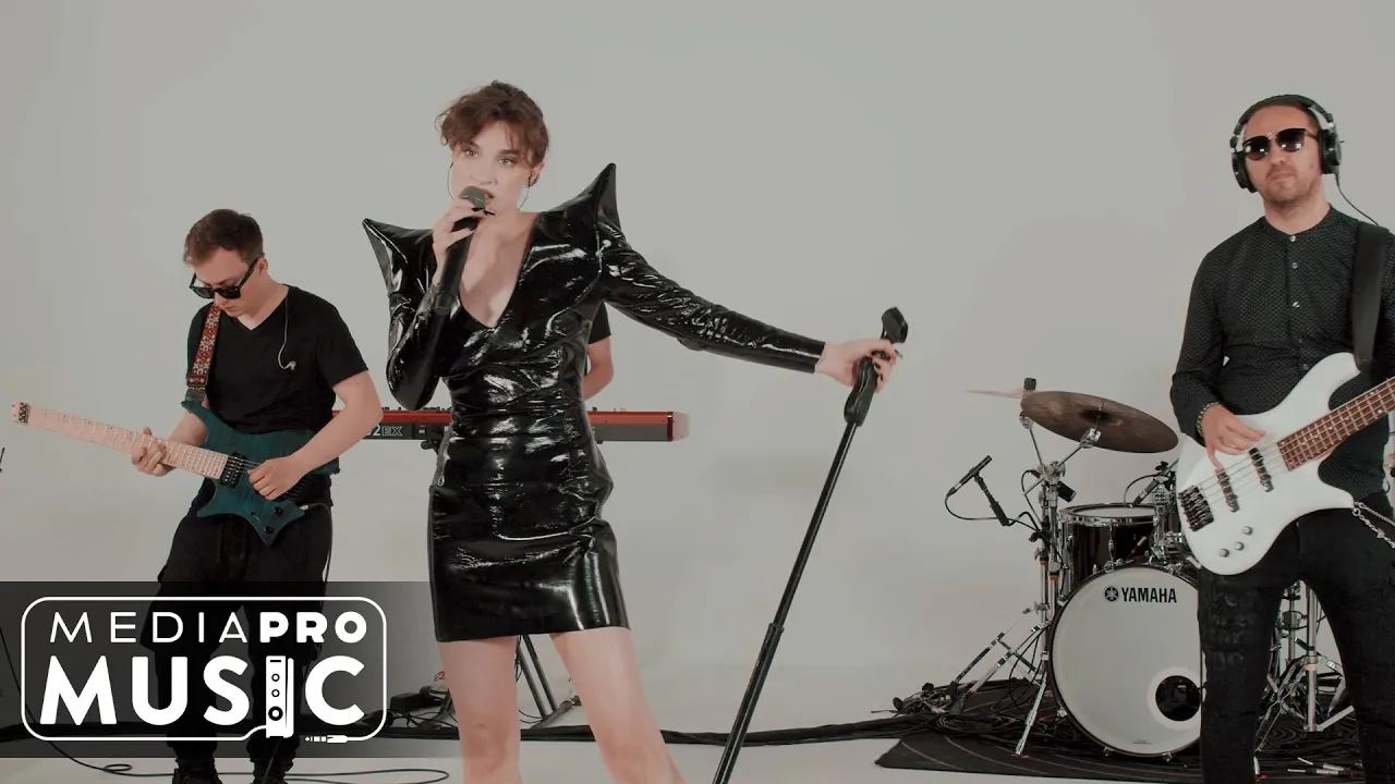 Alexa Dragu - Danseaza (Live Session)