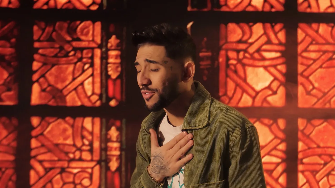 Nikolas Sax si Demer - Merg prin ploaie nu stiu unde