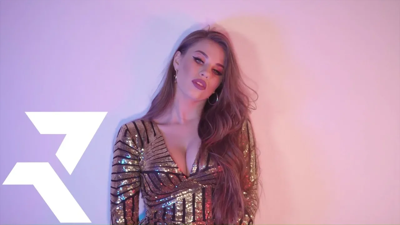 Gia Nina - Night Is Young (Original Radio Edit)