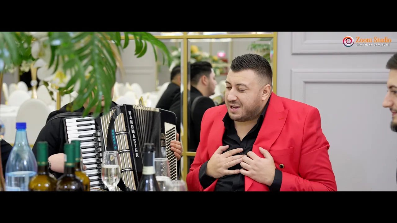 Iulian de la Vrancea - Zic unii ca-s fericit