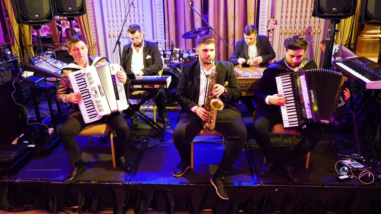 Taraful Paul Stanga live Hilton partea 2