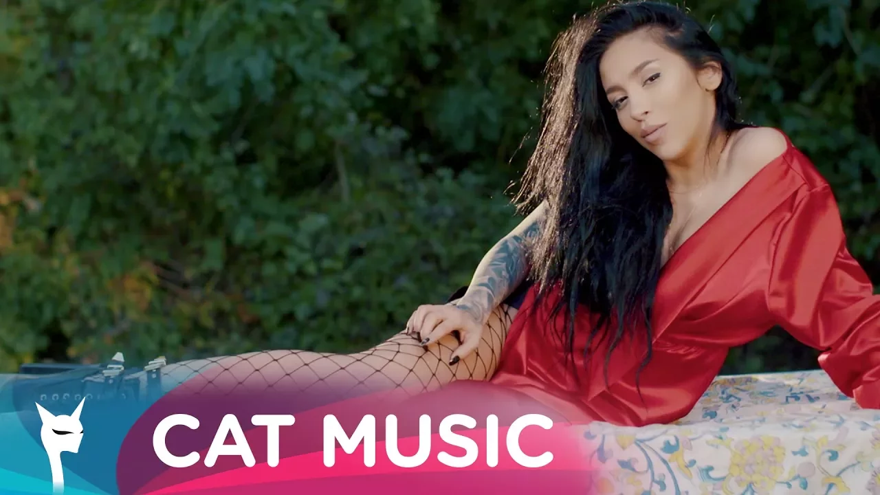 Whats Up Feat. Ruby - A Mea (Original Radio Edit)