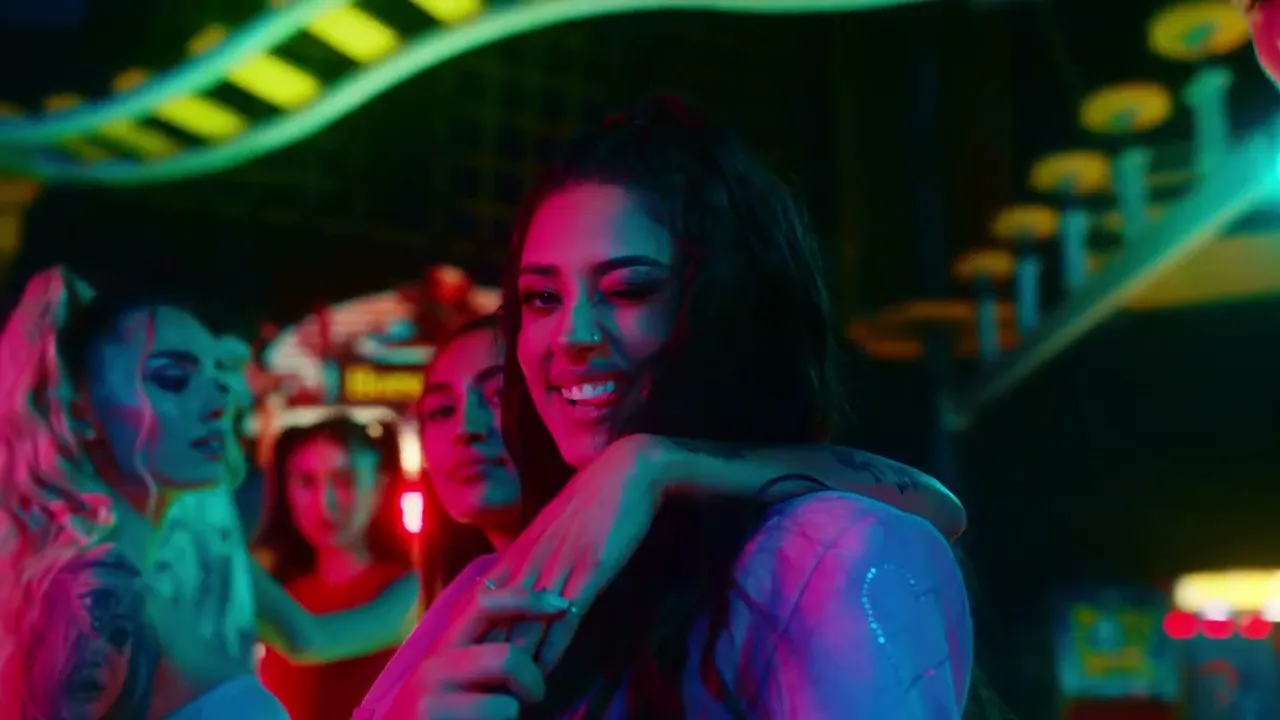 Gran Error x Elvana Gjata x Antonia - CLAP CLAP (Original Radio Edit)