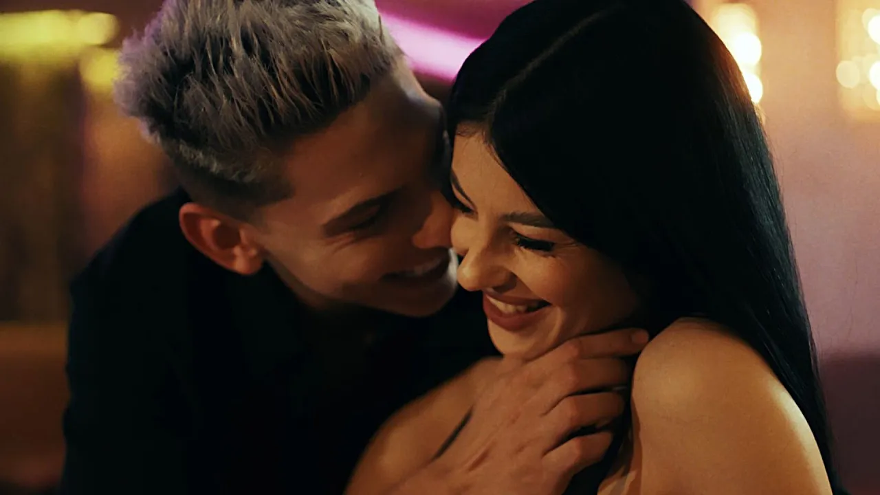 Antonio Pican - Esti Sigura (Original Radio Edit)