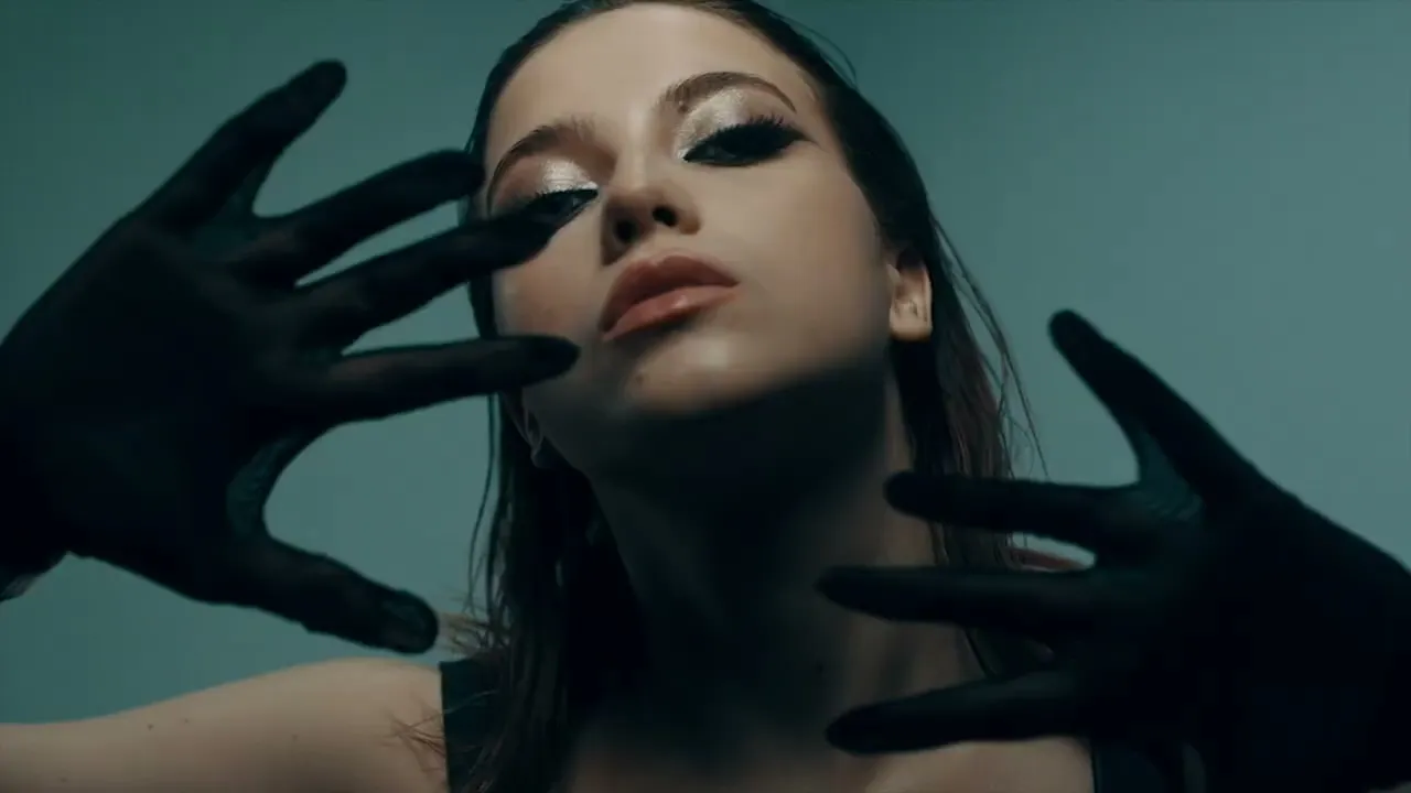 Roxen - Fool (Original Radio Edit)