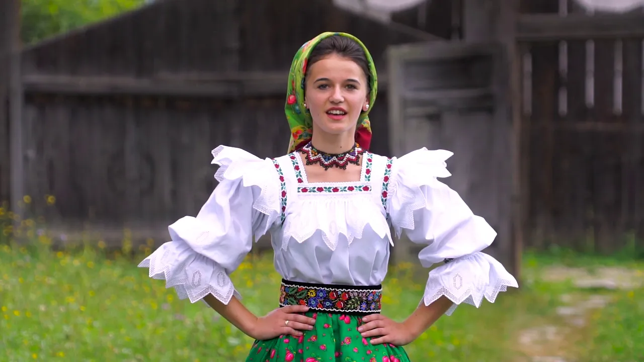 Ilenuca Rednic - Mai mandrule cu cojoc 2018