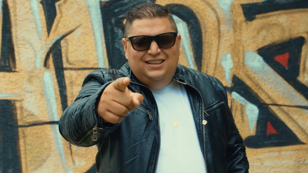 Tibor Universalu' - Boldog lett az eletem (Originala 2021)