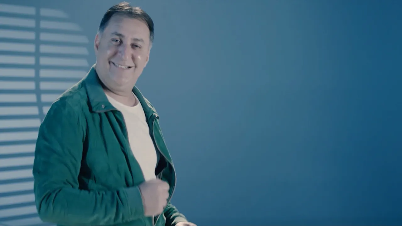 Colaj Manele Noi De Petrecere Vali Vijelie & Asu Muzica De Petrecere 2021