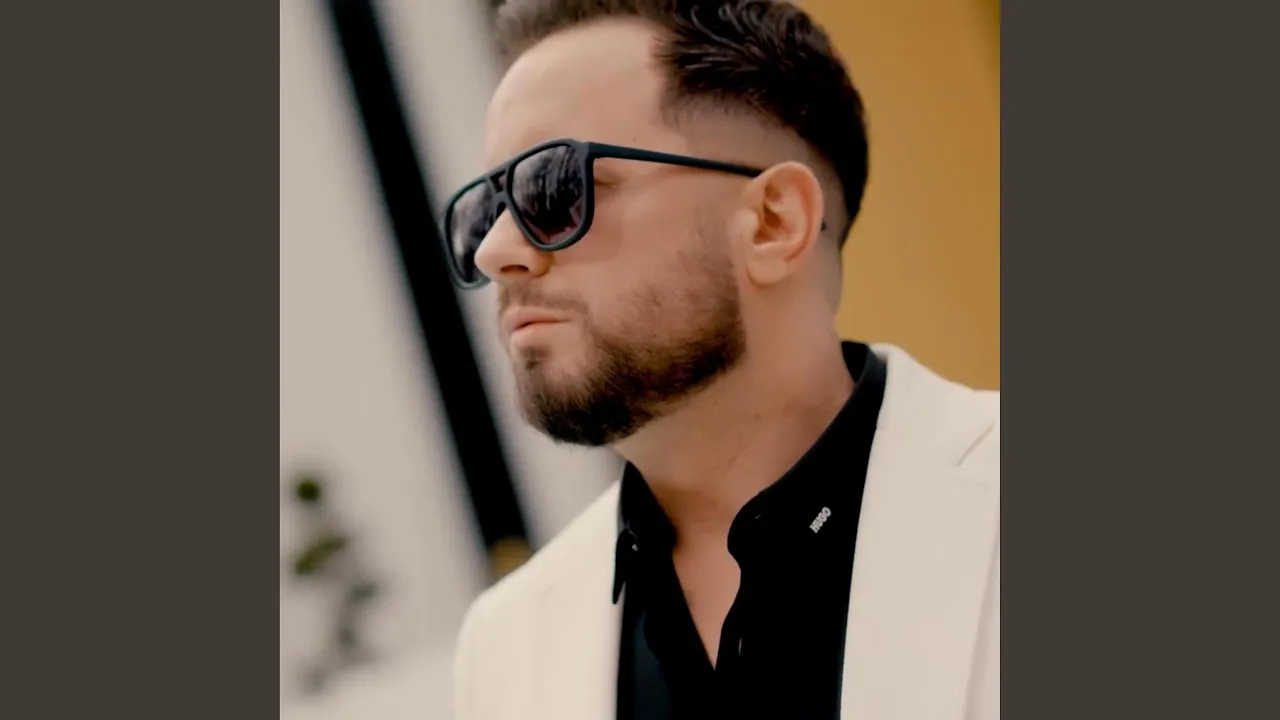 Claudia si Blondu de la Timisoara - Cand te vad iubire (Manele Vechi)