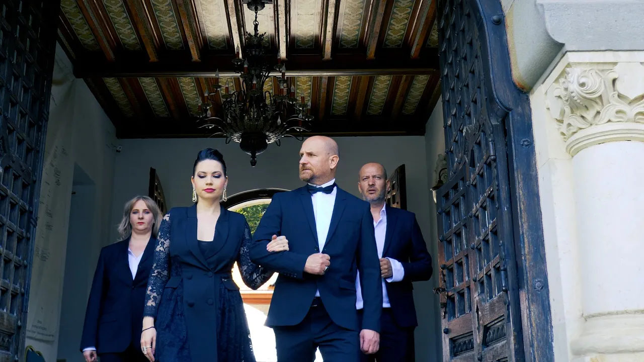 Bibanu & Elina Velica - Roata se intoarce (HipHopera)