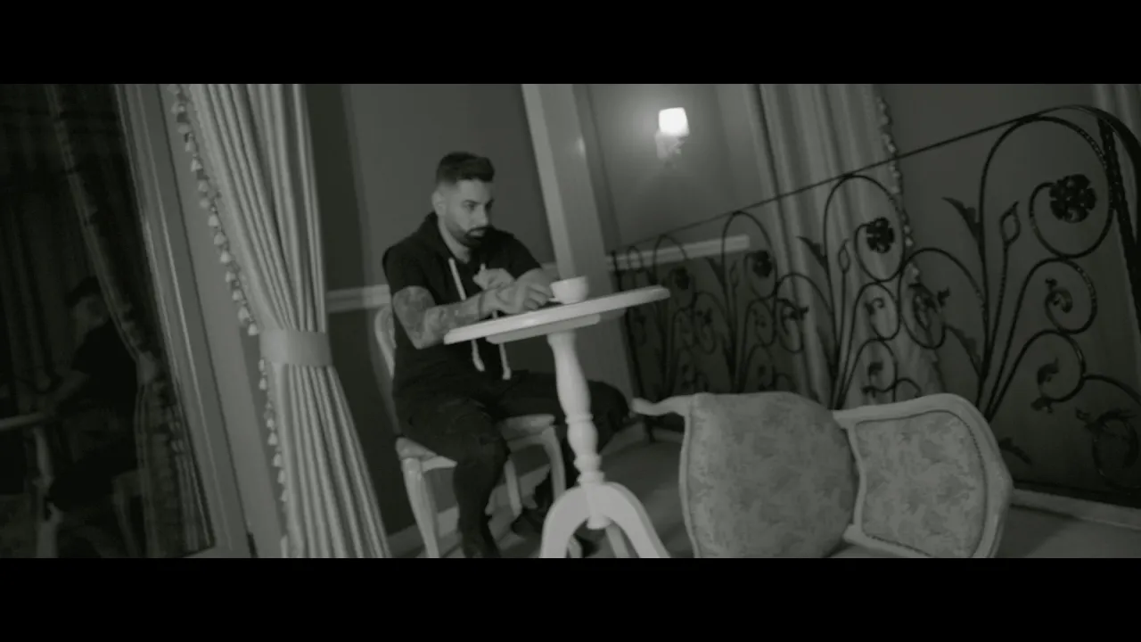 Urucu Robert - Nu te doare colaj