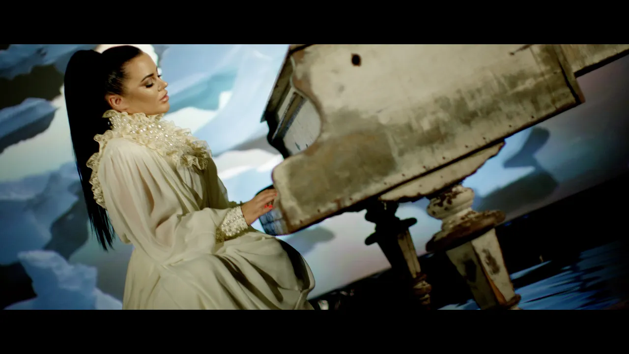 Carmen de la Salciua - Cofeina in inima (Originala 2020)