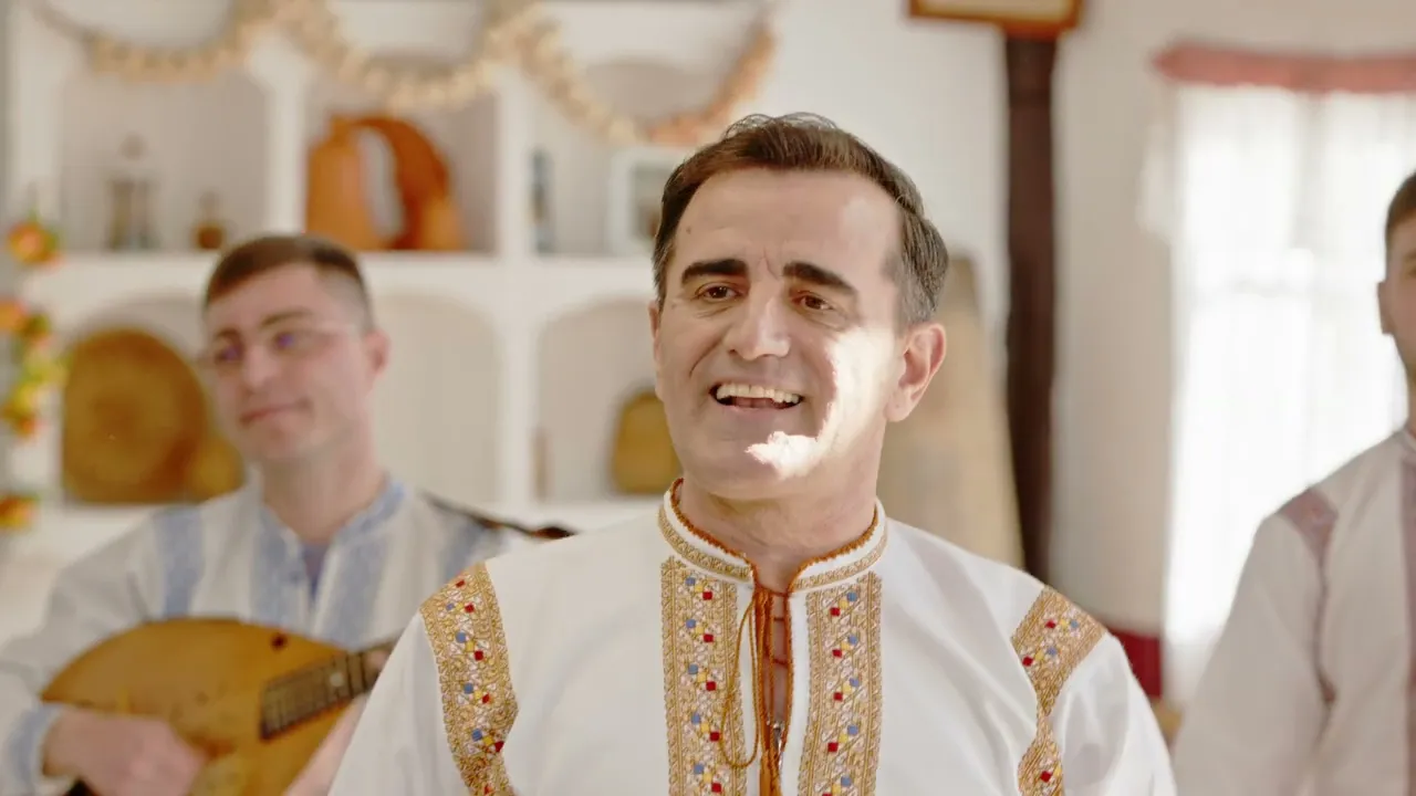 Nicolae Gribincea - La casa cu lume buna