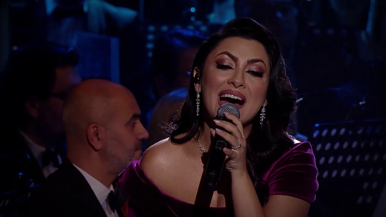 Andra - Deschideti Poarta (Live La Opera Nationala)