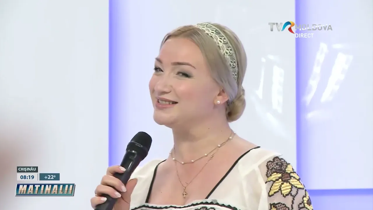 OXANA CRACIUN - Asa-i neamu in sarbatoare