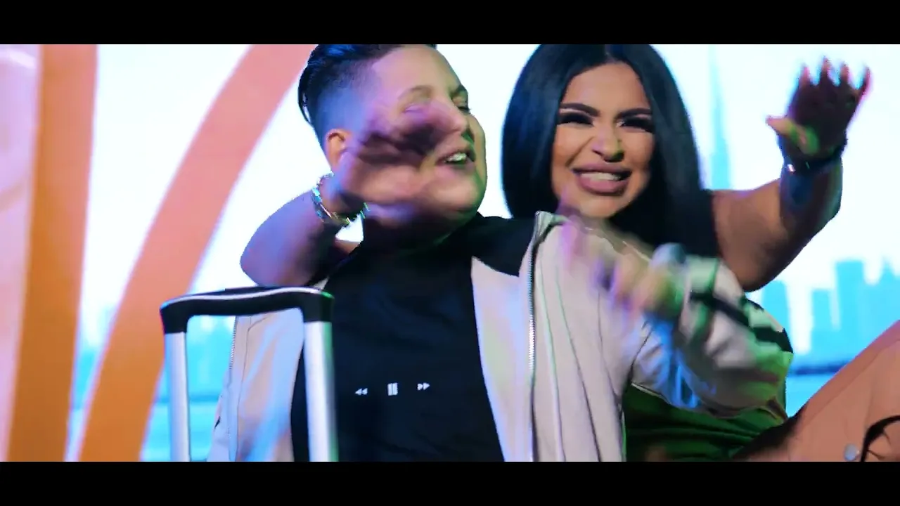 Raluca Dragoi si DeDe Gino - Hai la Burj Khalifa (Originala 2022)