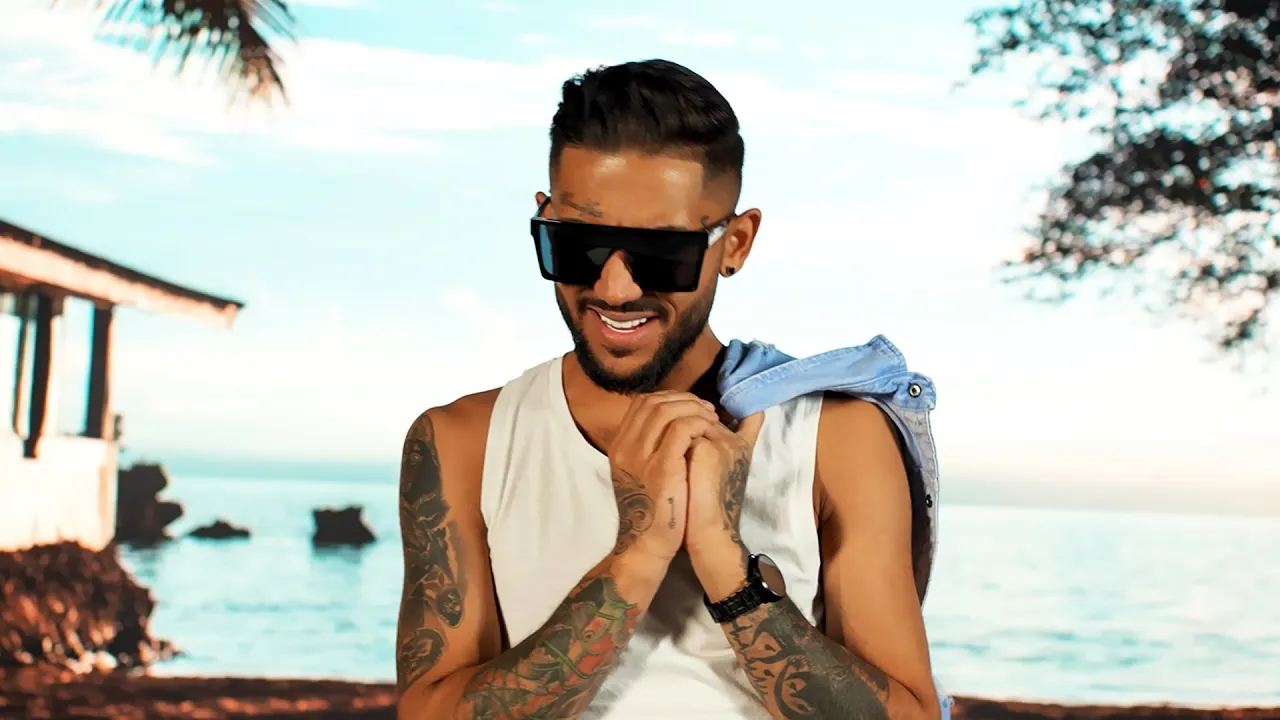 Nikolas Sax - Dau foc la pasapoarte (Originala 2022)