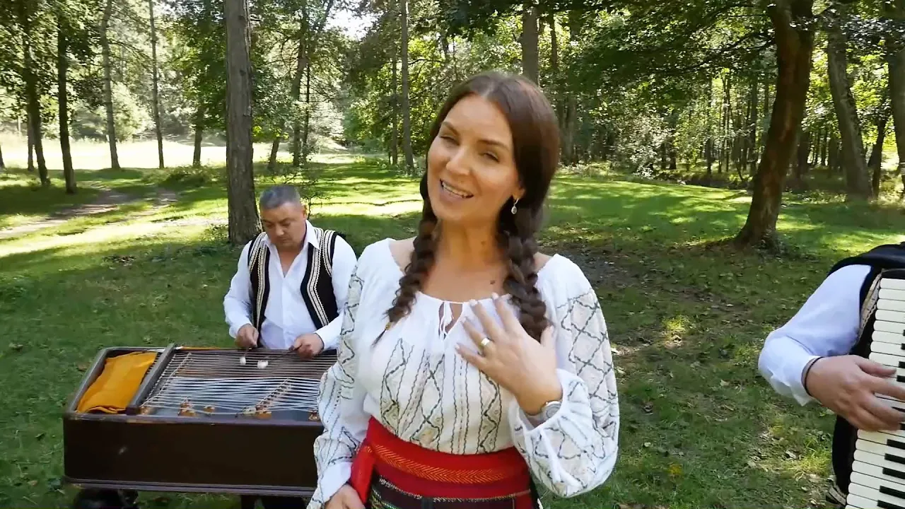 Taraful Adriana & Oprica - Copiii sunt floarea vietii 2023