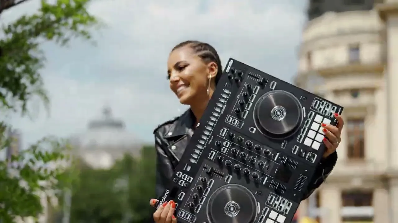 Ionela Guzic & Reman - Asculta-ti inima