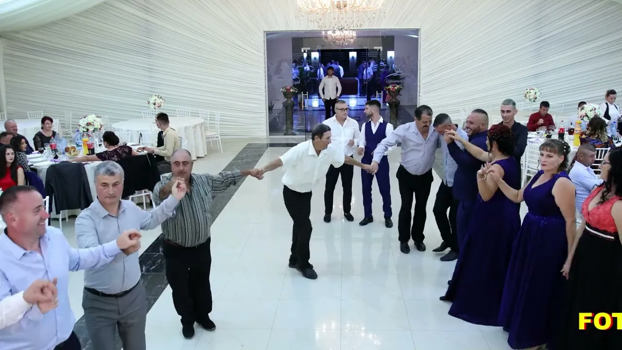 Gabi Nistor - Colaj Sarba