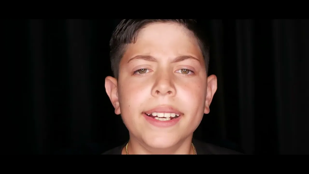 Aman - Sunt mic dar simt cat e lumea de rea