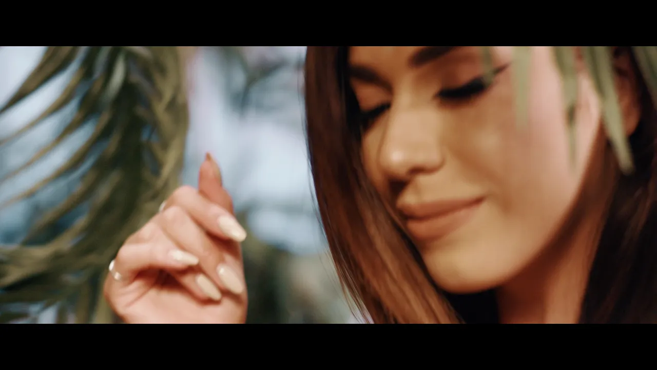 Iuly Neamtu x Vali Vijelie x Cocos de la Calarasi - 34 plus 35 (Originala 2021)