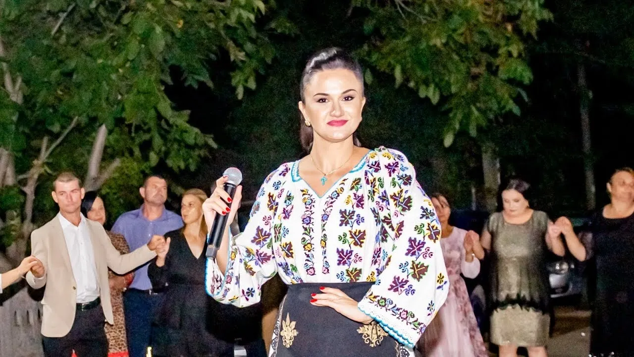 Mirela Zisu x Colaj de petrecere x Cel mai are show LIVE