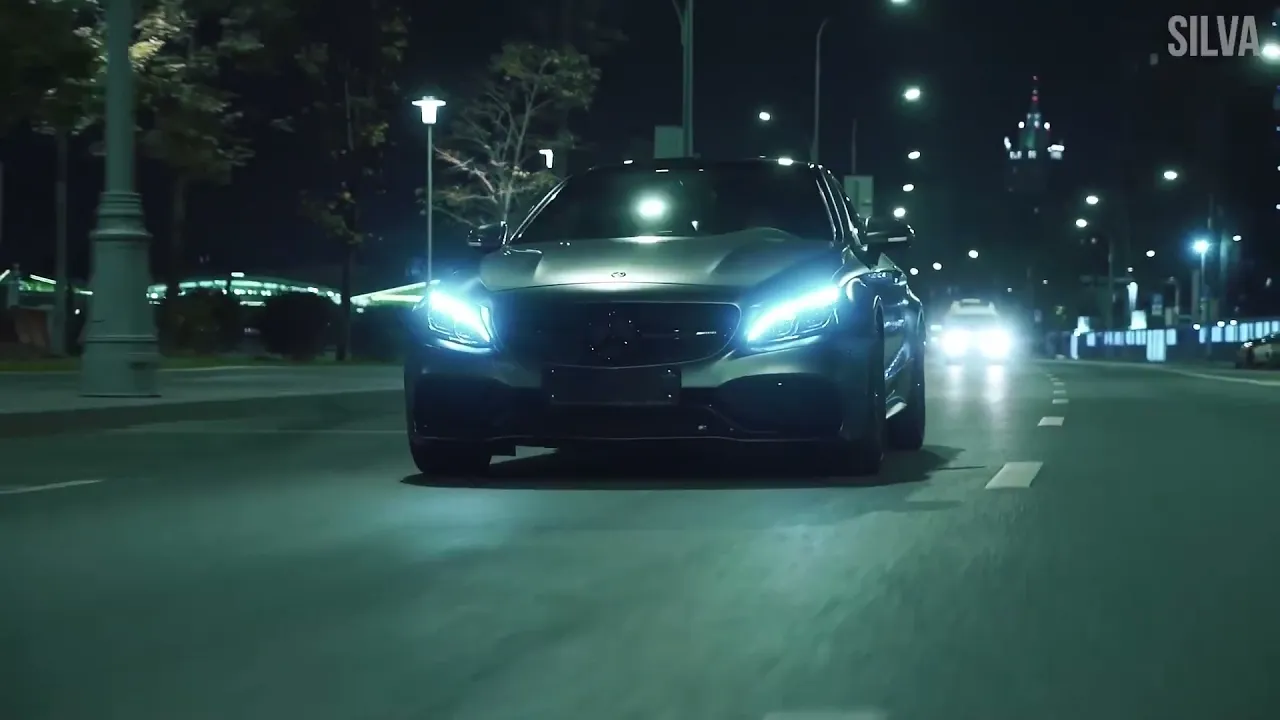 Robert Cristian x DAYANA - Right Now (Na Na Na)