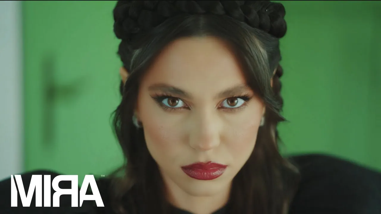 MIRA x DOMINO - Bota