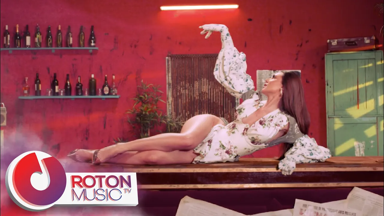 Sait Esmeray x Otilia - Tu Locura (Kill 'Em)