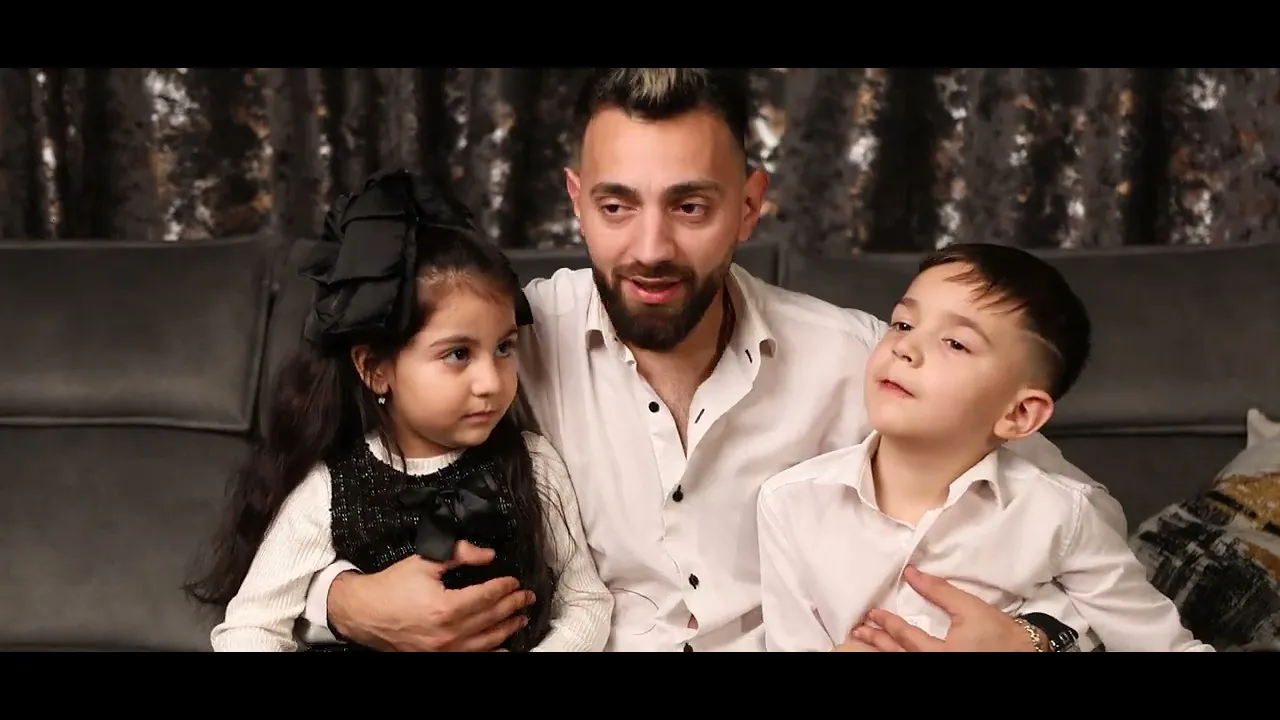 Alin Pustiu - Am momente in viata mea