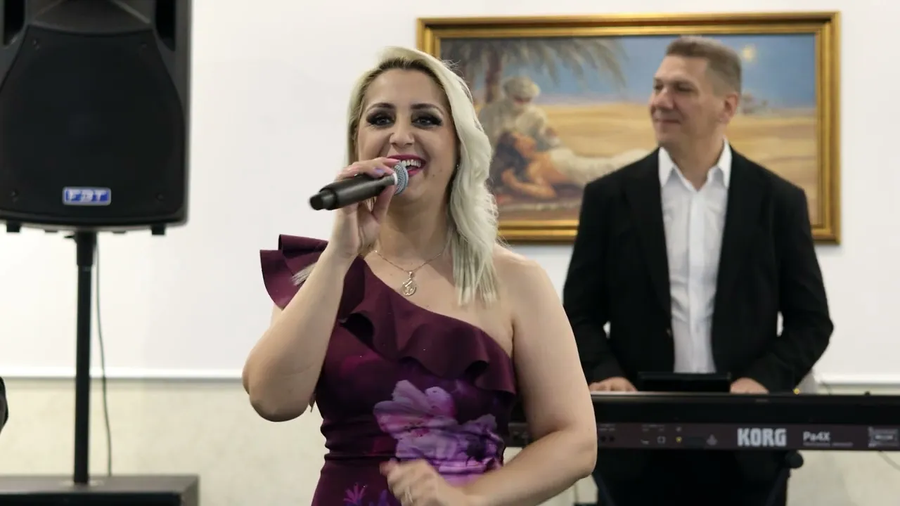 Cristina Peta si Formatia Gabi Nistor - Neicuta daca ma vrei