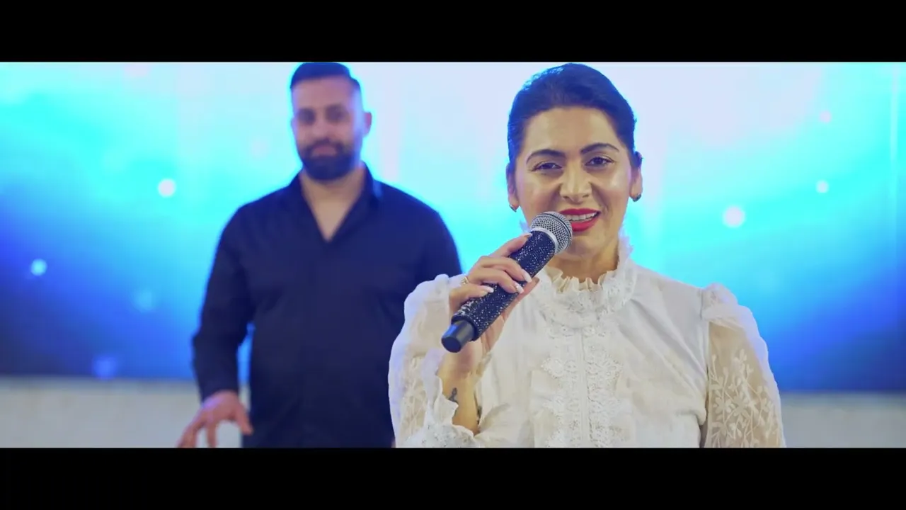 Nicoleta Muresanu - De parinti cand stai departe