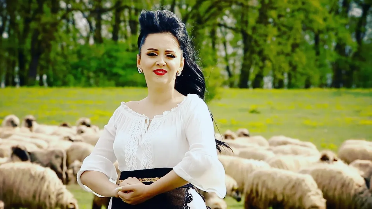 Denisa Popa - Mi-s bacita din Sibiu NEW 2020