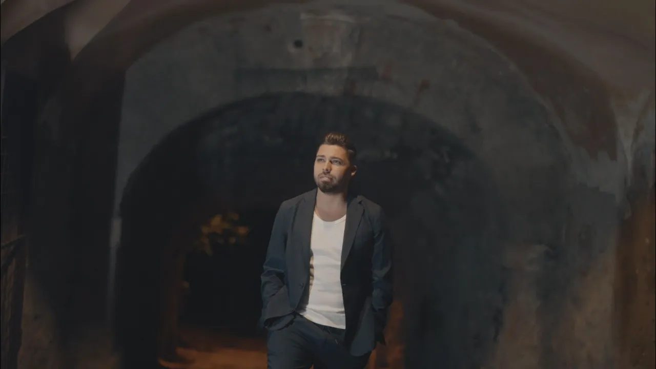 Luis Gabriel - Ti-am dat doar tie inima